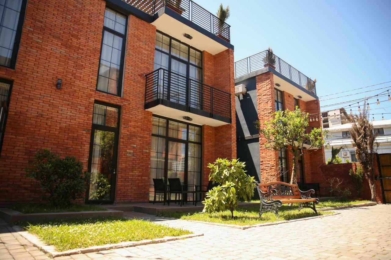 Citron Cottages Батуми Экстерьер фото