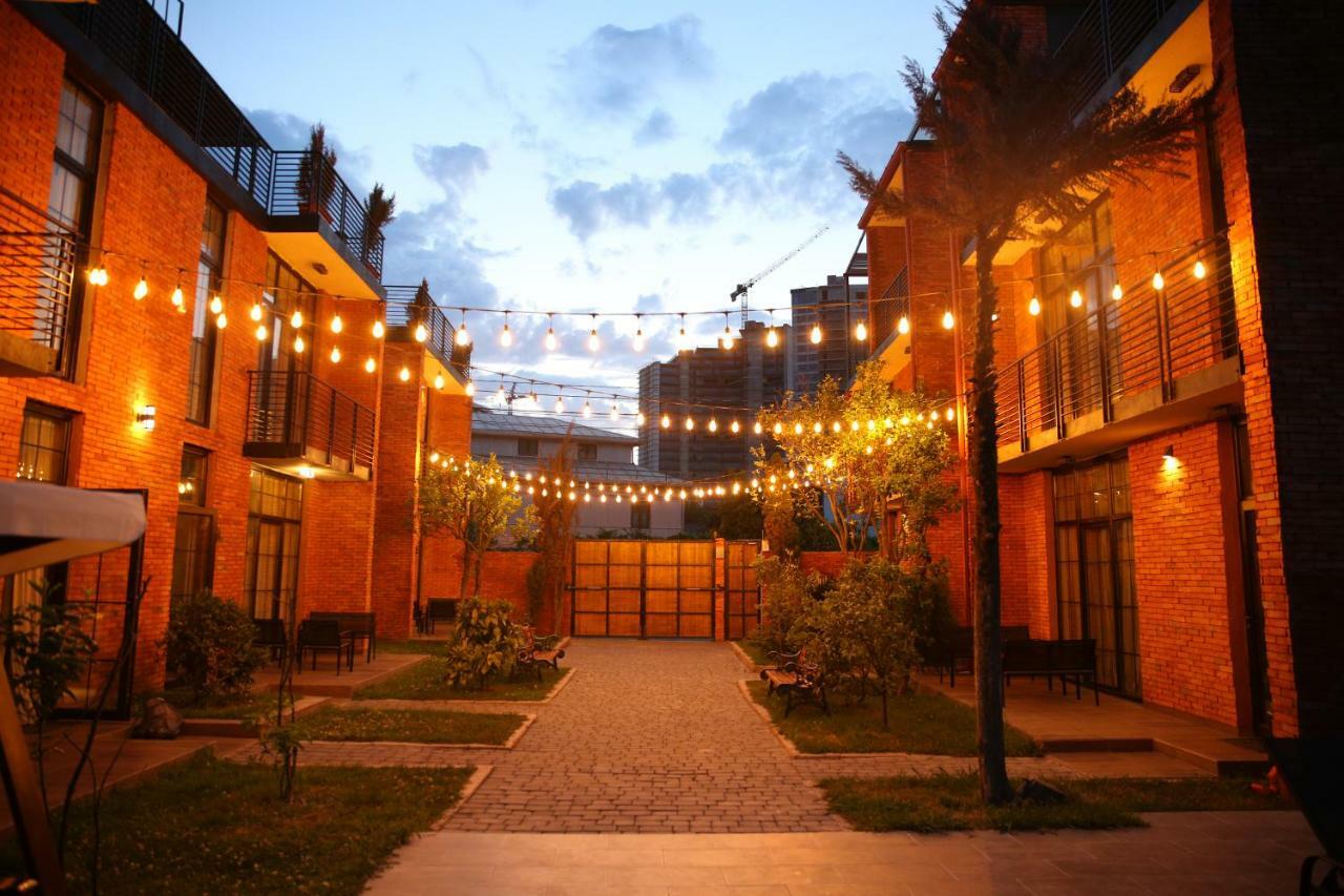 Citron Cottages Батуми Экстерьер фото