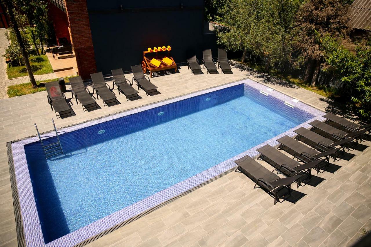 Citron Cottages Батуми Экстерьер фото