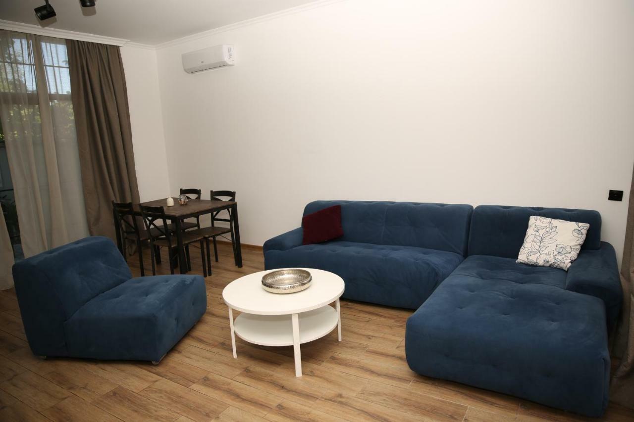 Citron Cottages Батуми Экстерьер фото